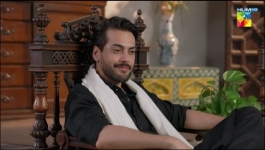 Adhi Bewafayi - Episode 11 - 10th February 2025